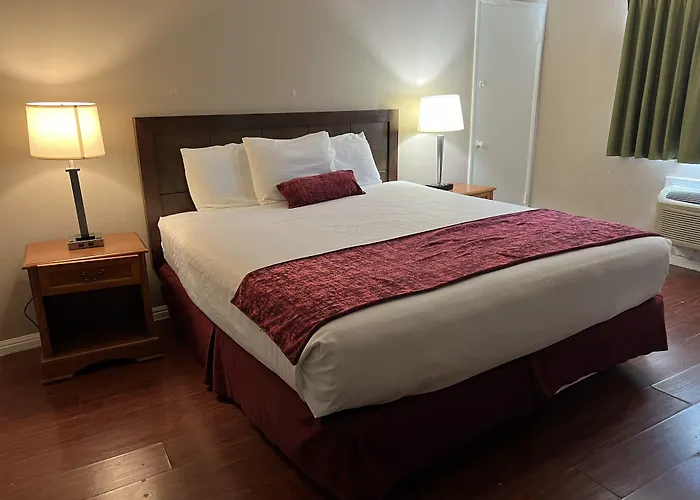 Hometown Inn North Hills San Fernando