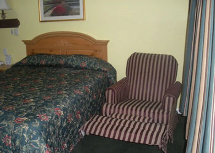 Chief Motel Keokuk