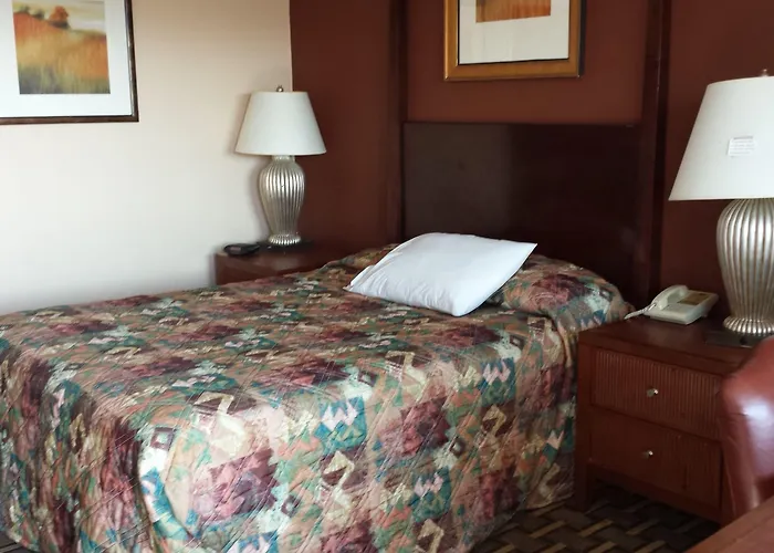 Executive Inn & Suites Lakeview