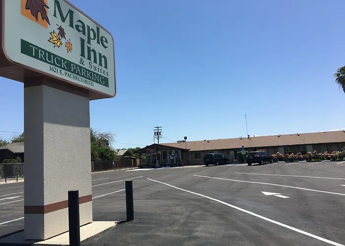 Maple Inn And Suites Los Banos