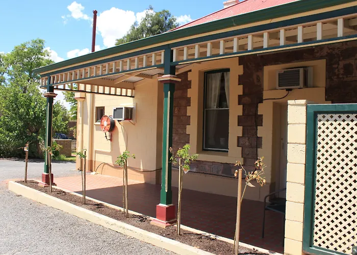 The Lodge Outback Motel Broken Hill