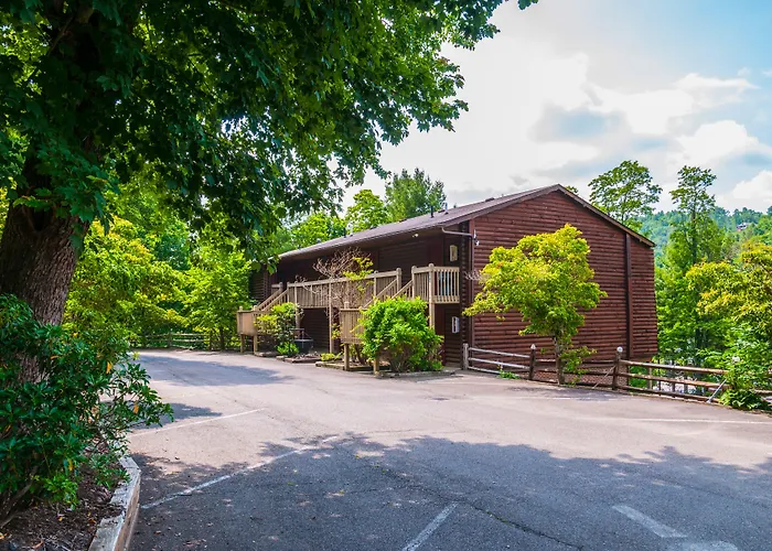 Highland Hills Motel & Cabins Boone