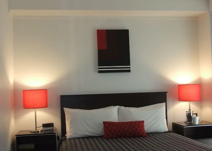 83 By The Sea Motor Lodge Lower Hutt