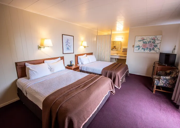 North Winds Motel Mackinaw City