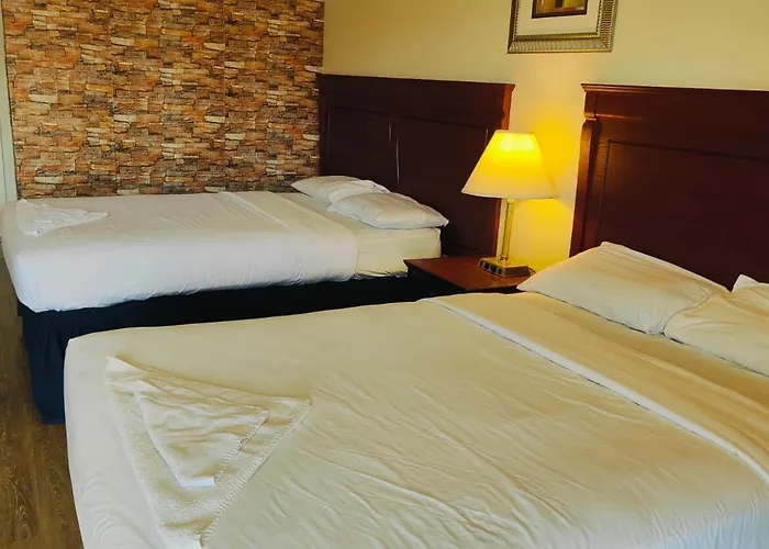 Lodge Inn And Suites Niagara Falls
