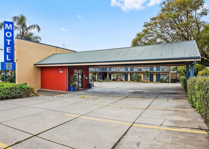 Welcome Inn 277 Adelaide