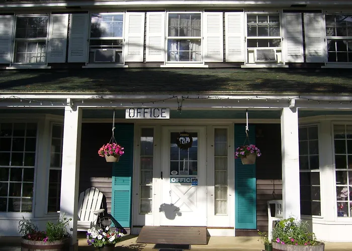 White Trellis Motel North Conway