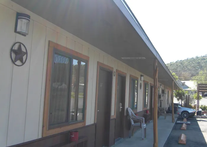 Americas Best Value Inn - Legend'S Inn Junction