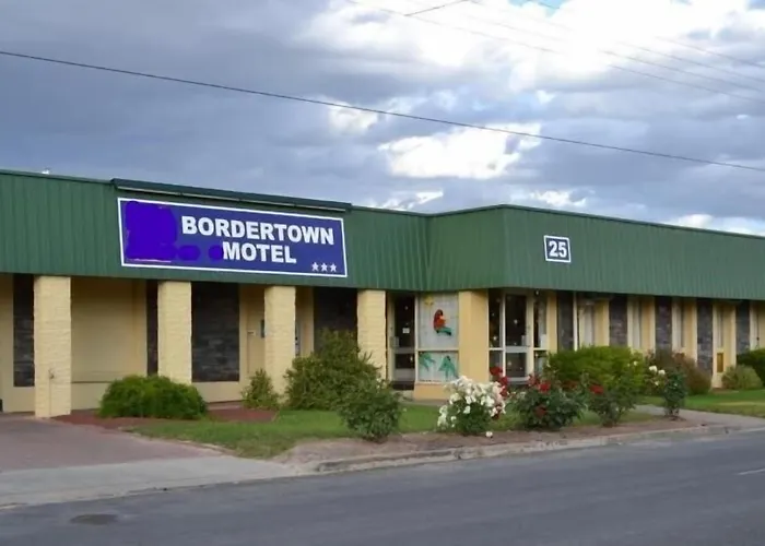 Bordertown Motel