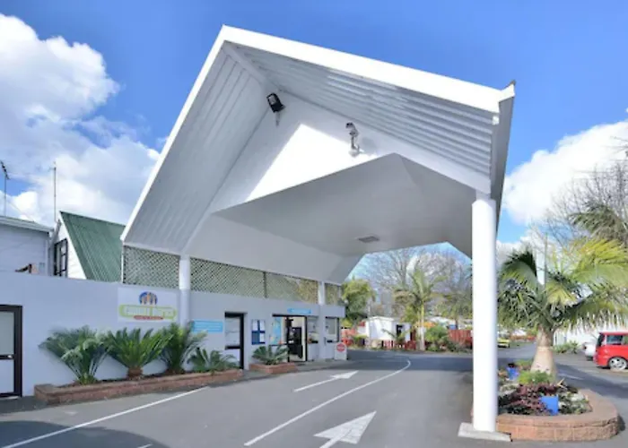 Auckland Northshore Motels & Holiday Park