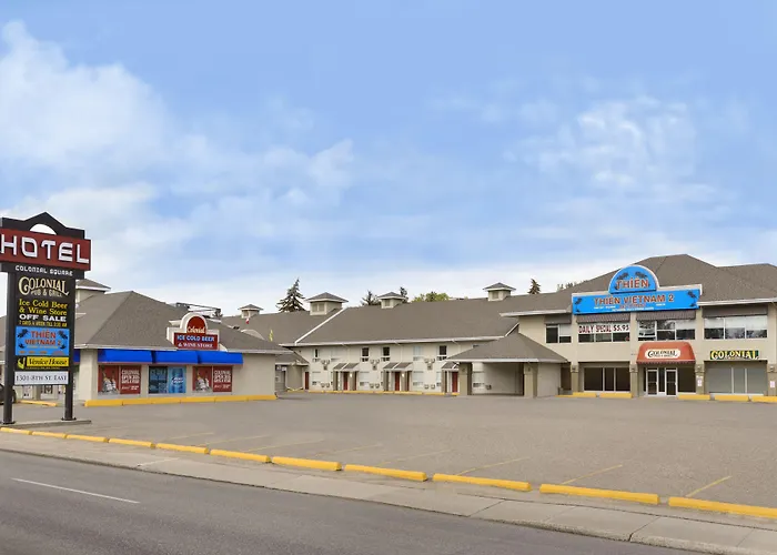 Colonial Square Inn & Suites Saskatoon