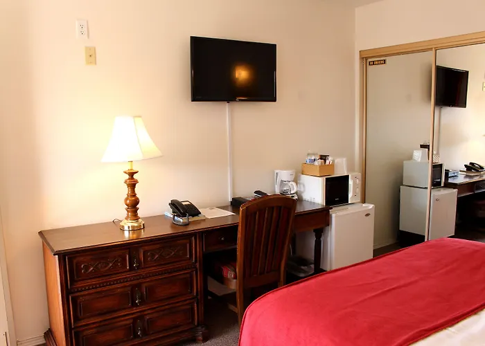 Sovana Inn Medford