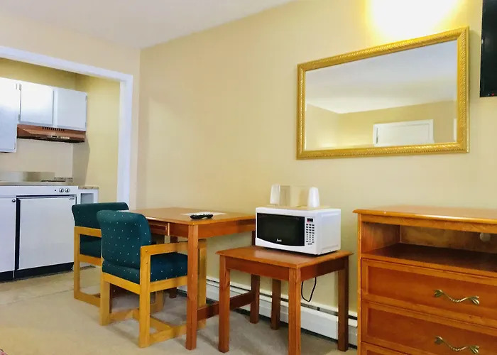 Granada Inn Motel - Kalkaska