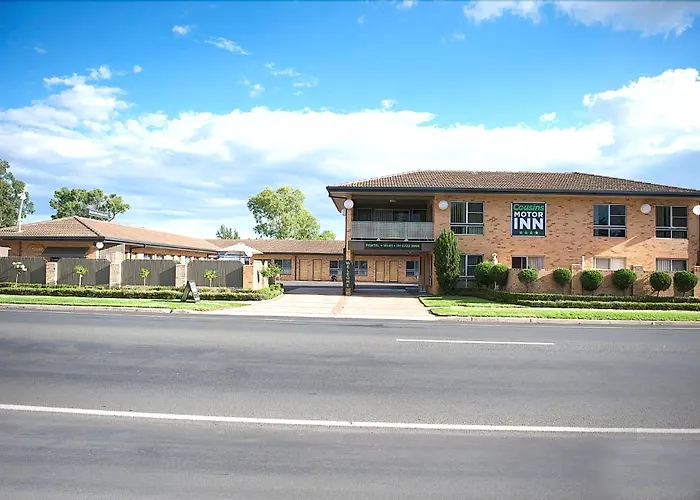 Cousins Motor Inn Inverell