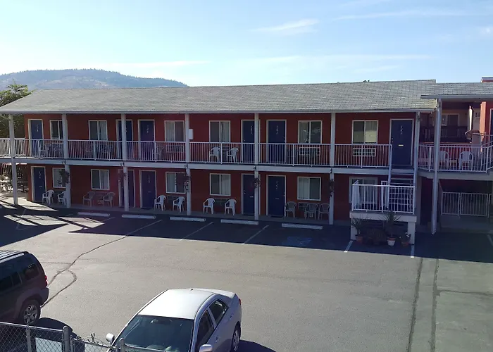 Cactus Tree Inn Oliver