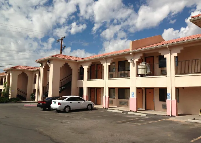 Luxury Inn Albuquerque