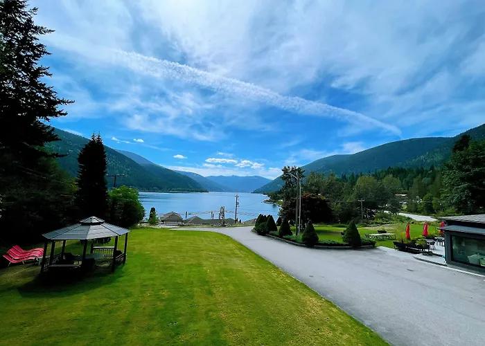 Kokanee Glacier Resort Nelson