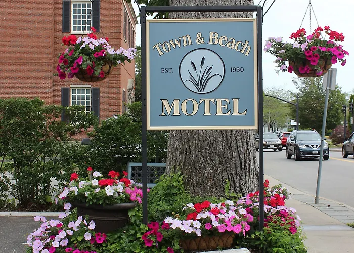 Town & Beach Motel Falmouth