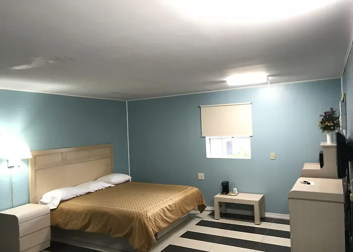Apollo Inn - Cocoa