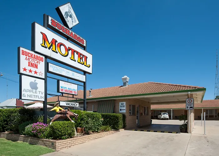 Buckaroo Motor Inn Warwick