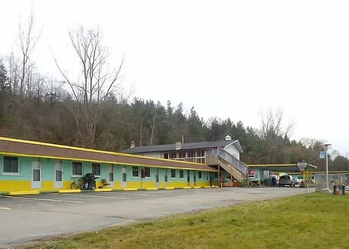 Westmount Motel Woodstock