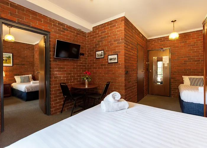 Armour Motor Inn Beechworth