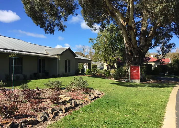 Alexander Cameron Suites Penola