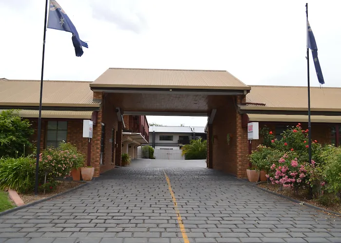 The Cottage Motor Inn Albury Cbd