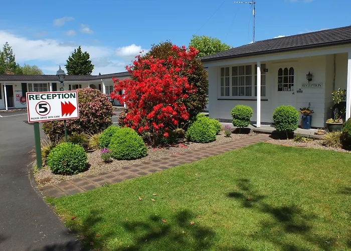 Colonial Court Motel Cambridge