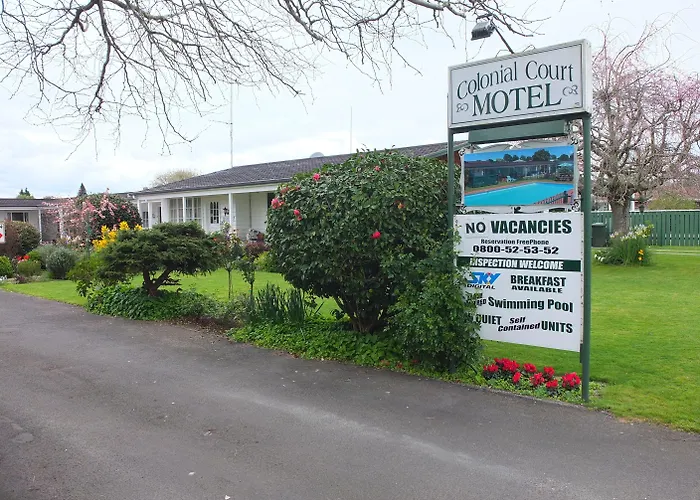 Colonial Court Motel Cambridge
