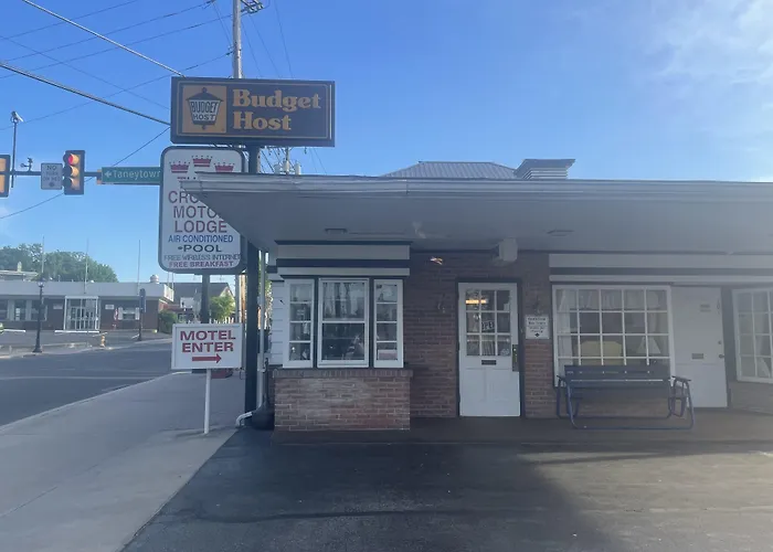 Budget Host Three Crowns Gettysburg