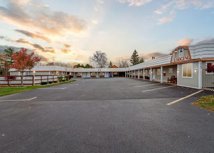 Vindel Motel Mackinaw City
