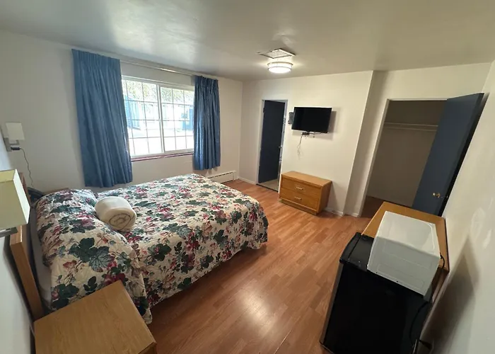 Travelers Motel Elko