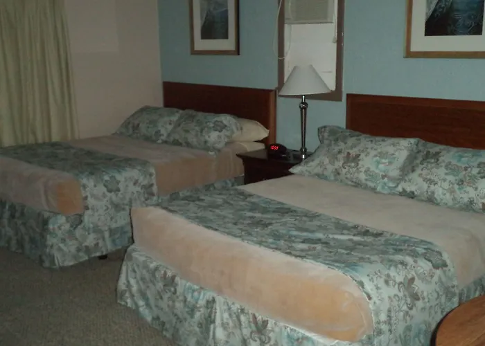 Mount Blue Motel Farmington