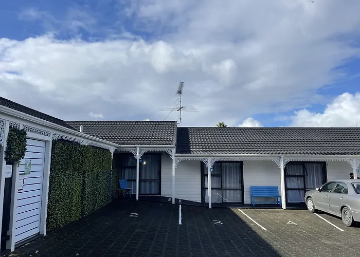 Papakura Pioneer Motor Lodge & Motel