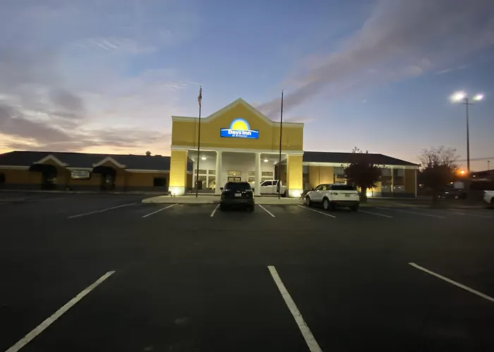 Executive Inn & Suites Dothan