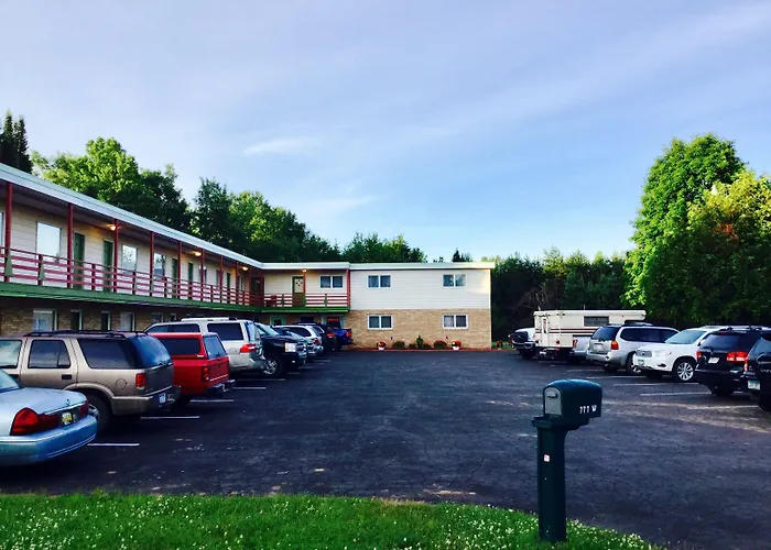 Cedars Motel Ironwood