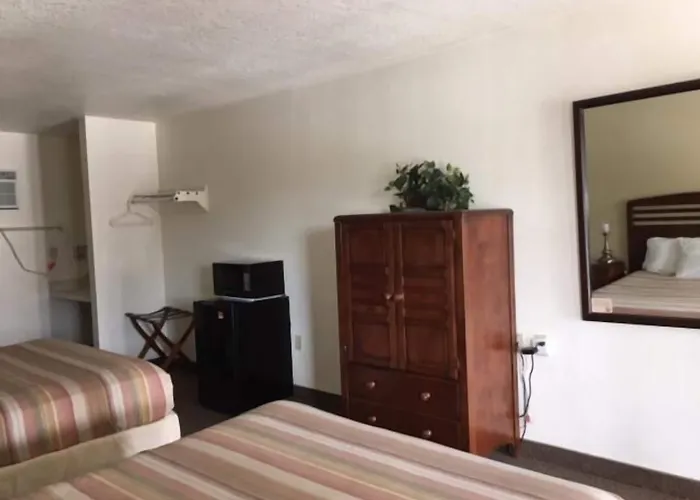 Dinner Bell Motel Dunnellon