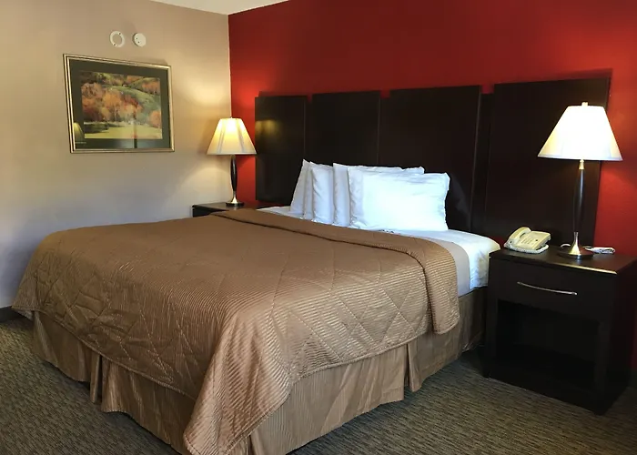 Pinetree Inn Parsons