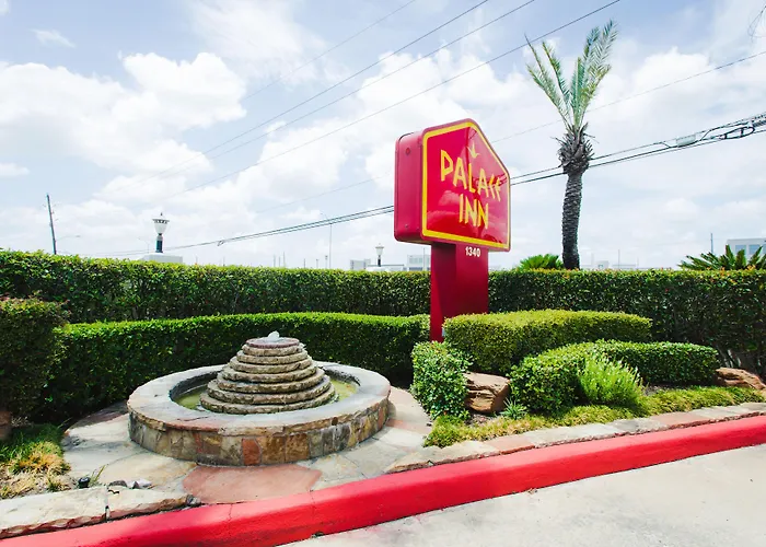 Palace Inn Beltway 8 & Westview Houston