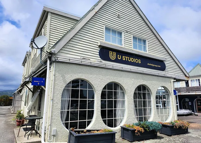 U Studios Paraparaumu, Surestay Collection By BW