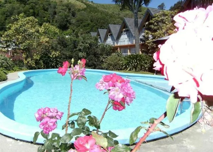 Milton Chalet Motel Nelson