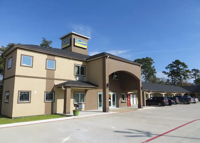 Scottish Inn & Suites Baytown
