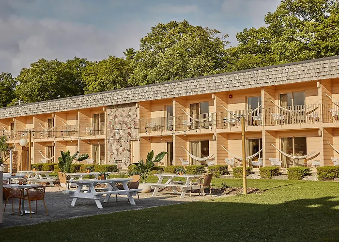 The June Motel, Sauble Beach