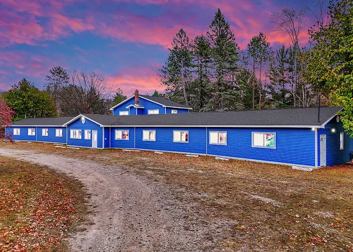 The Blue Anchor Unit #8 Motel Houghton Lake