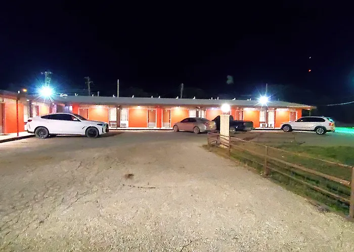 Holiday Host Motel & Rv Park Sonora