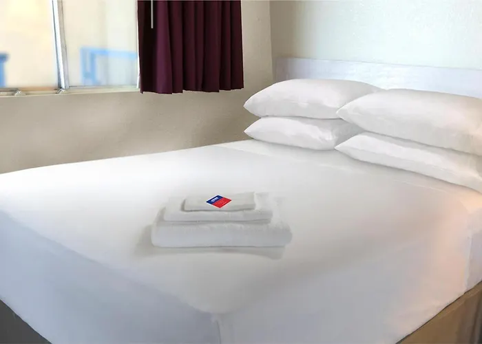 Americas Best Value Inn & Suites Corpus Christi