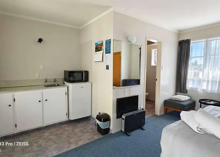 Chanel Court Motel Masterton
