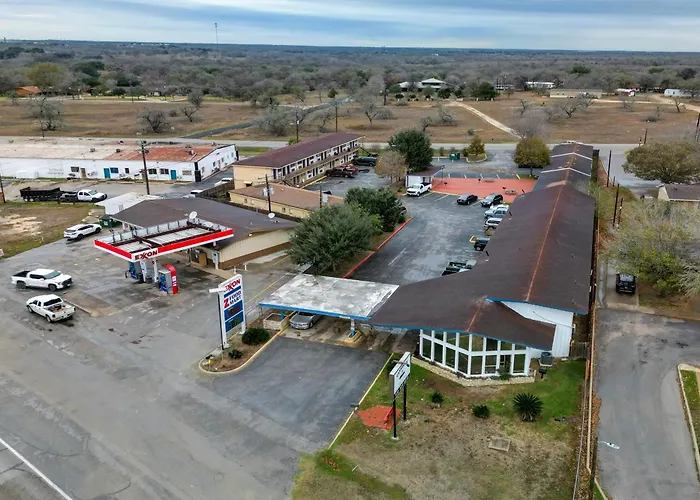 Cannon Inn By Capital O Gonzales Tx