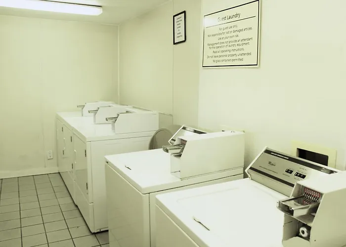 Stay Express Inn Dallas - Fair Park / Downtown (Adults Only)